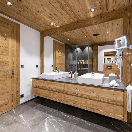 Apartamento Majesty: Unveil The Essence Of Alpine